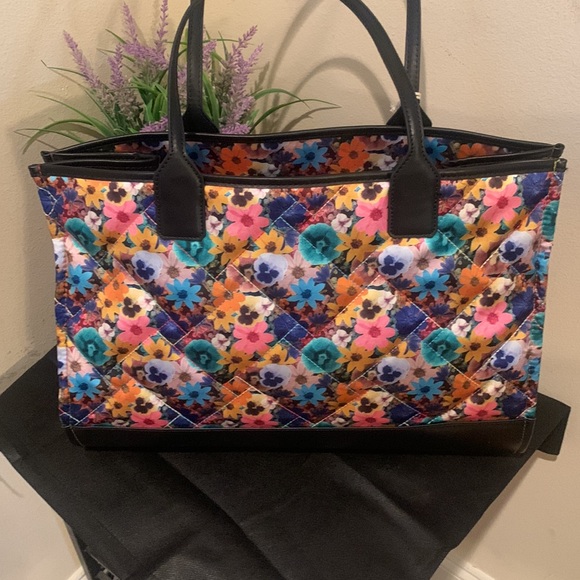 Kurt Geiger London Recycled Quilted Shopper Bag - Picture 8 of 16